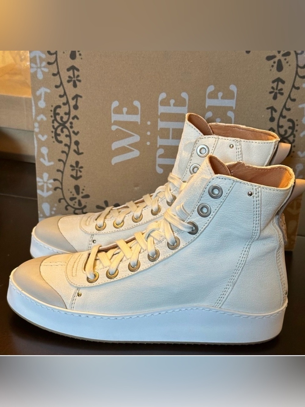 NIB We The Free Saturday Hightop Leather Sneaker 7 White Crackle